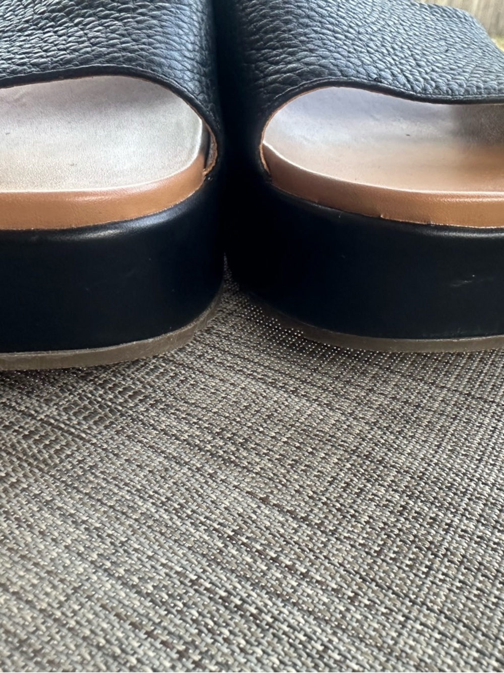 Vionic Slide Size 8.5 - Picture 5 of 8